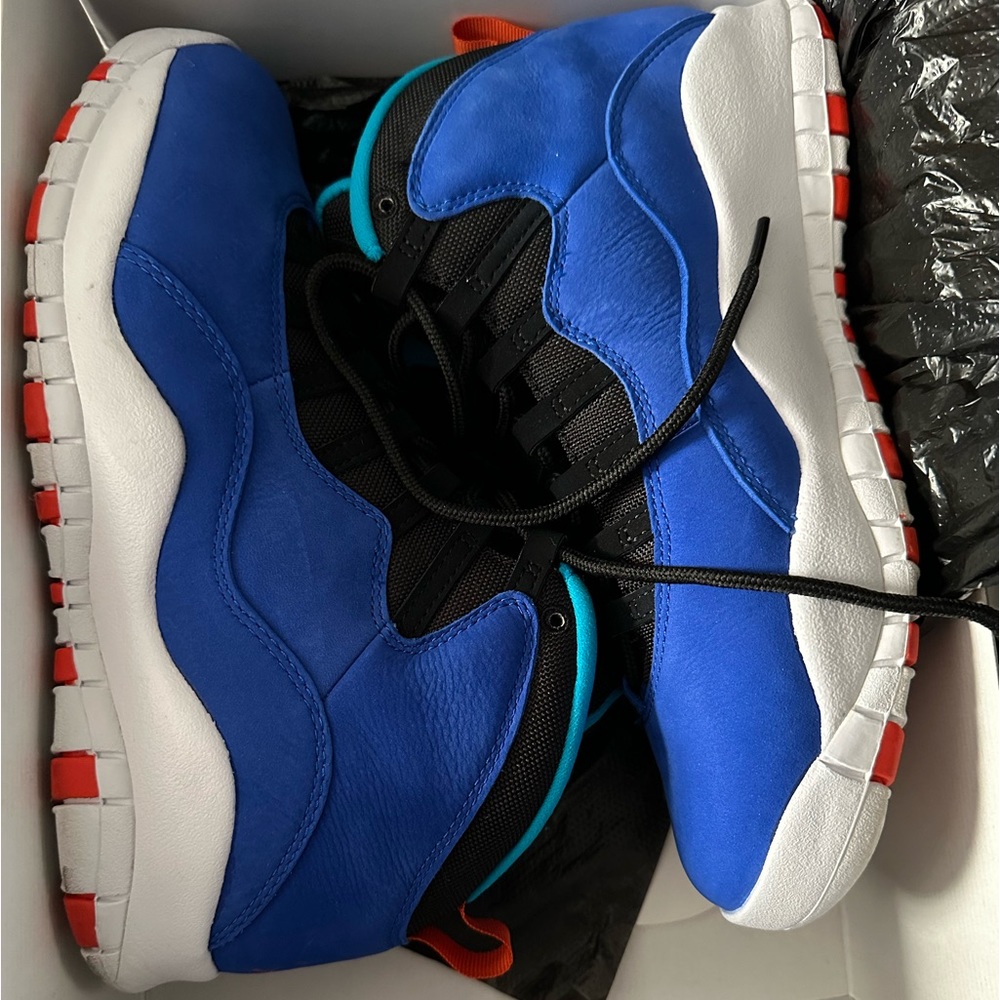 A pair of Jordan 10’s only used once & are still in New Conditions
